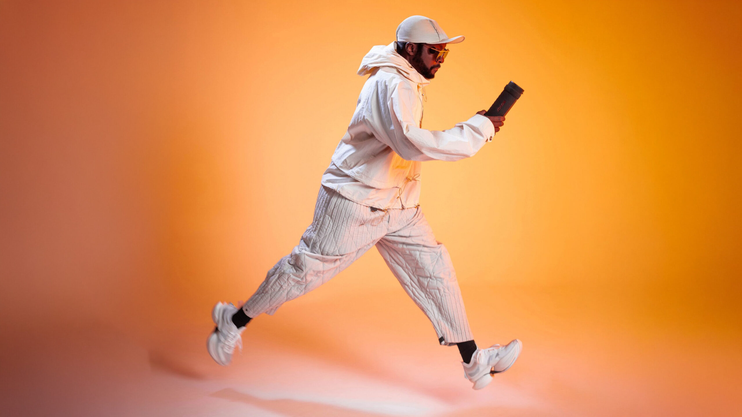 Intelligente højttalere: Xboom by will.i.am 1 Photo2-LG-xboom-x-will.i.am-Partnership-scaled-1