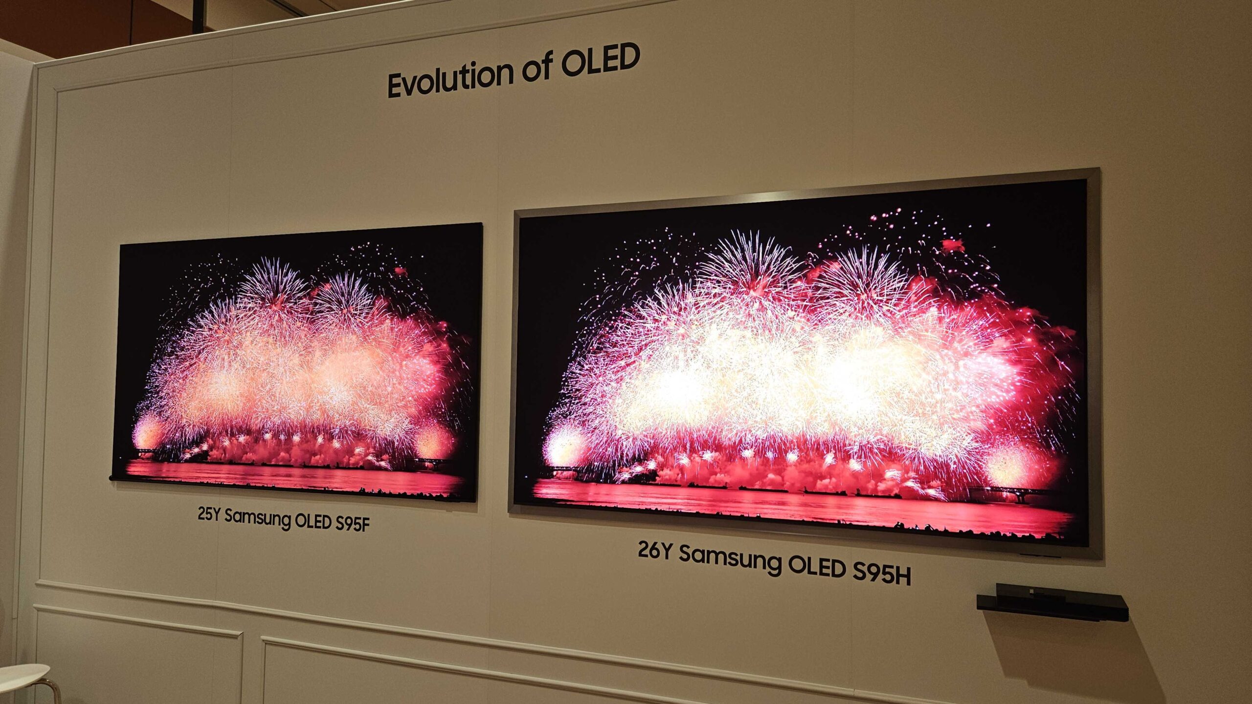 CES 2026: Samsung lancerer S99H og S95H – nye OLED-topmodeller 2 Samsung S95H S99H CES 2026 2 scaled