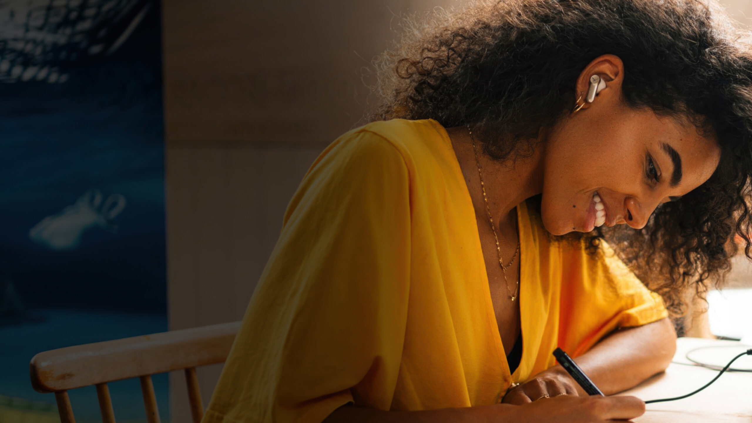 Beyerdynamic Amiron-100 lifestyle 2