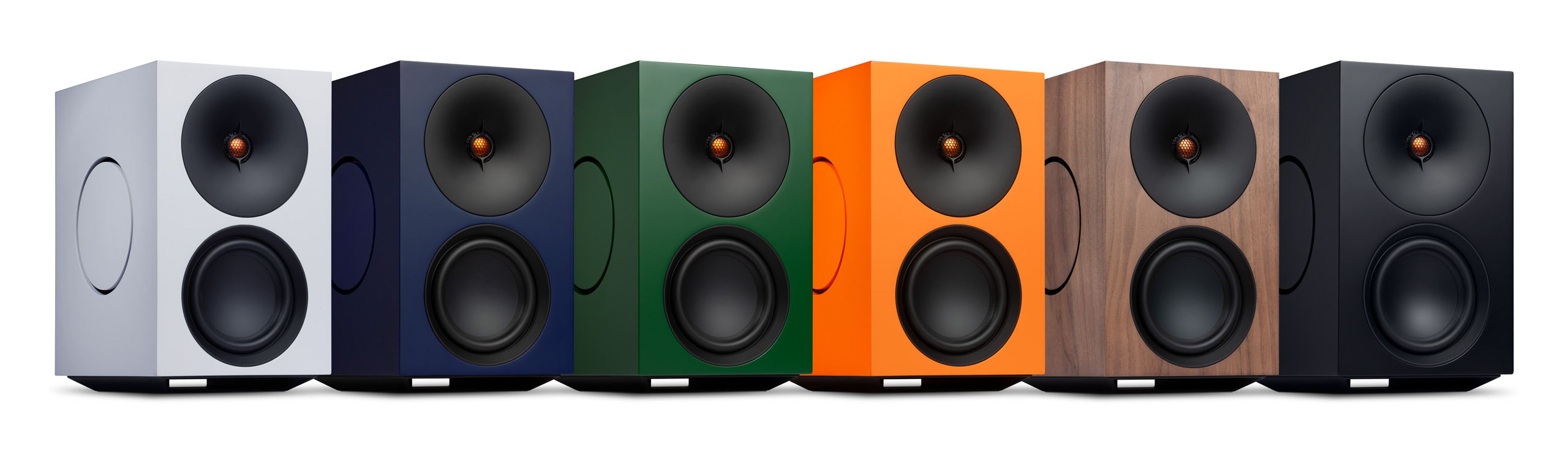 Cambridge Audio L/R bekänner färg med tre aktiva modeller 3 Cambridge Audio L/R X