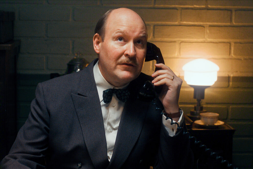 Den-svenske-kontakten_1-4-scaled