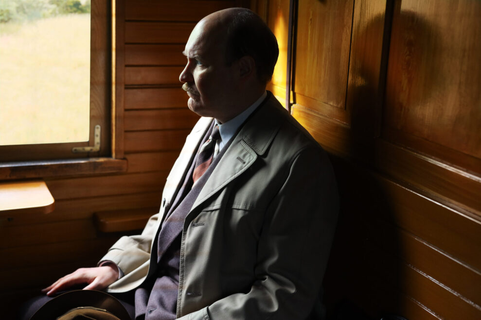 Den-svenske-kontakten_1-7-scaled