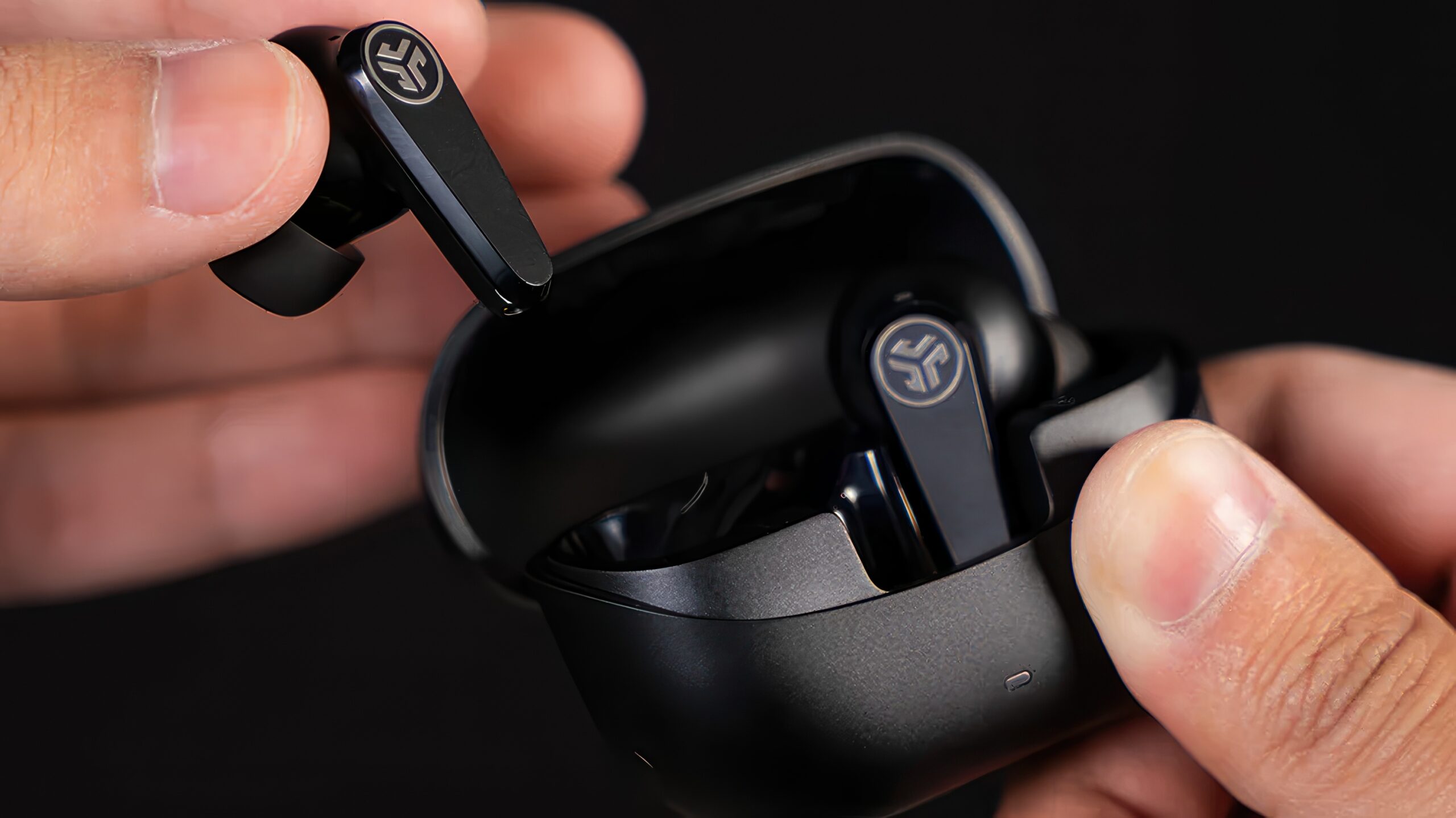 JLab GO Pods ANC 1 JLab-Go-Pods-Lifestyle-Studio-Black-1000-OutOfCase-1