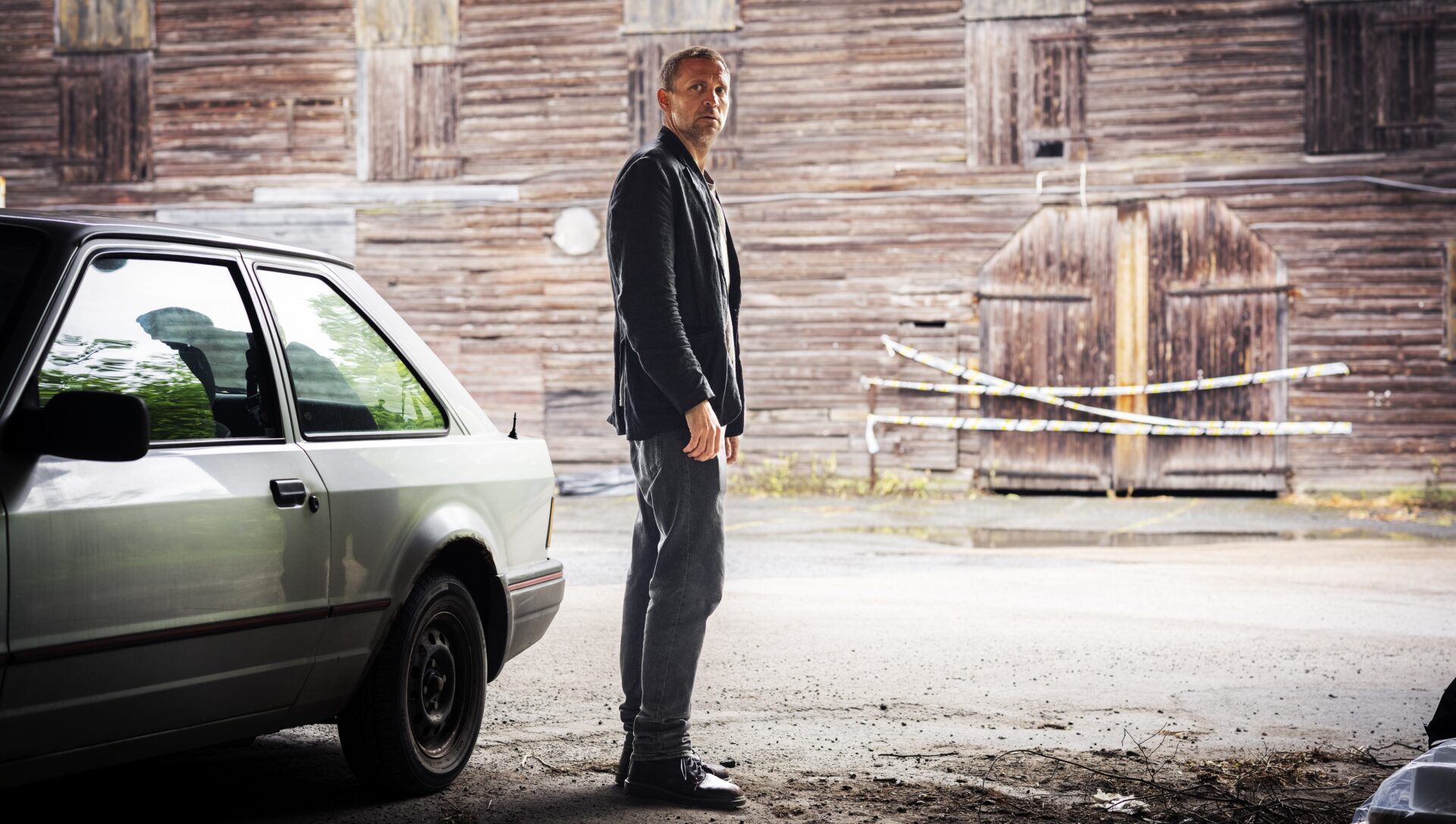 Netflix byder på trailer og interviews med stjernerne bag Jo Nesbøs Harry Hole