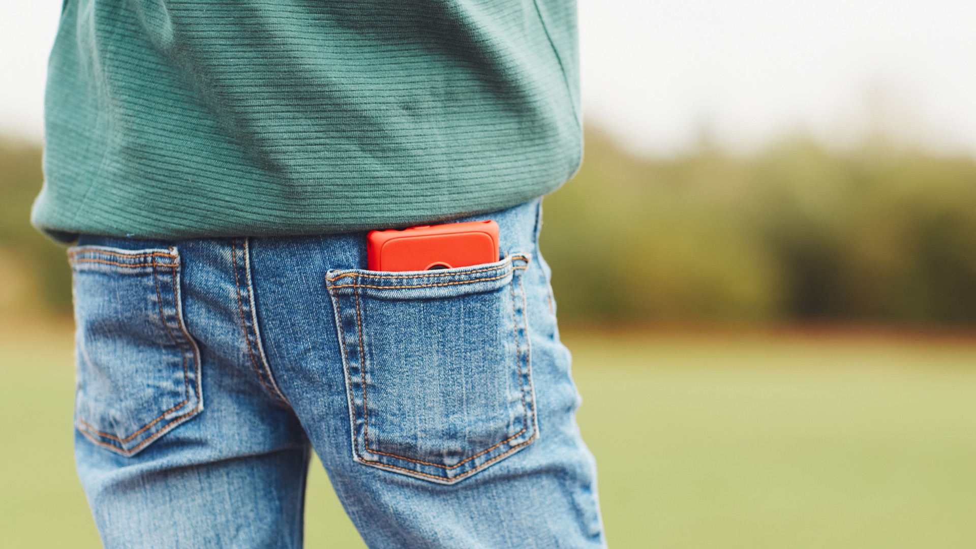 XploraOne fjerner bekymring om børns mobiltelefoner