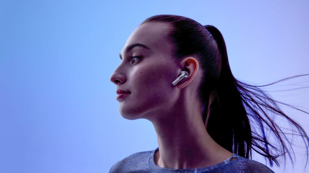 Top 10 - Hovedtelefoner 7 Oneplus Buds Pro 3 SPREAD 2 scaled 1