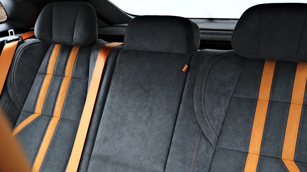 Yamaha Sound Zeekr 001 baksete