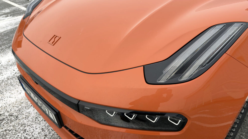 Yamaha-Sound-Zeekr-001-front