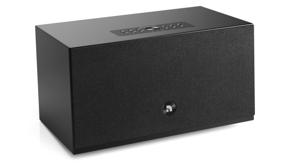 wireless-multiroom-speaker-C10MkII-W-black-angled-airplay2-google-cast-chromecast-AudioPro