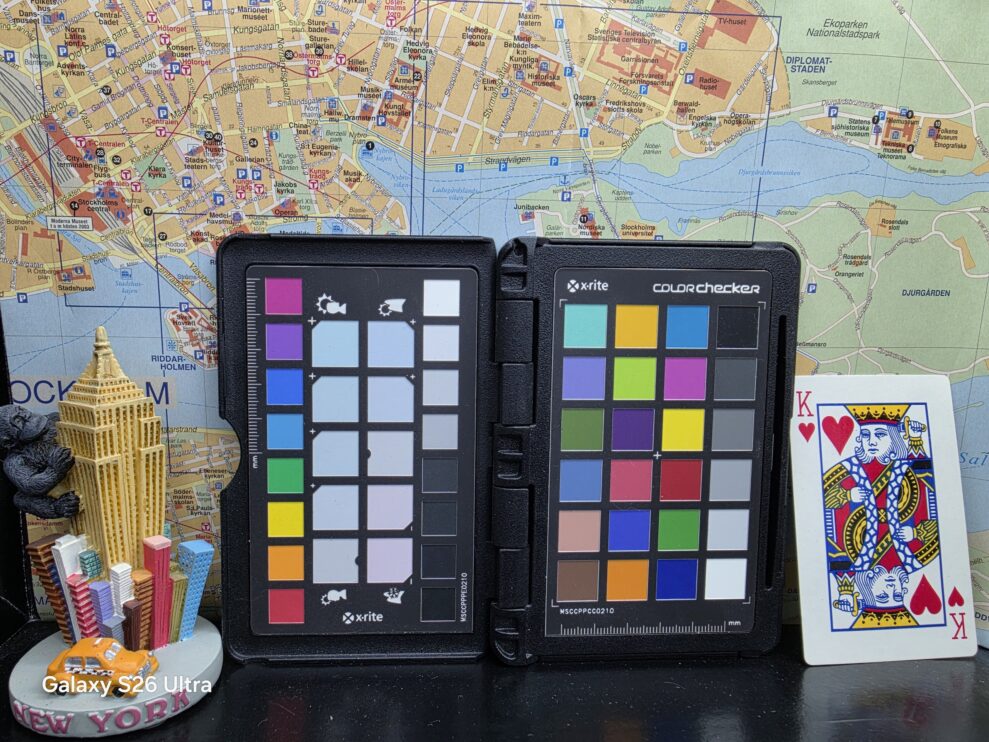 Galaxy-S26-Ultra-light-web