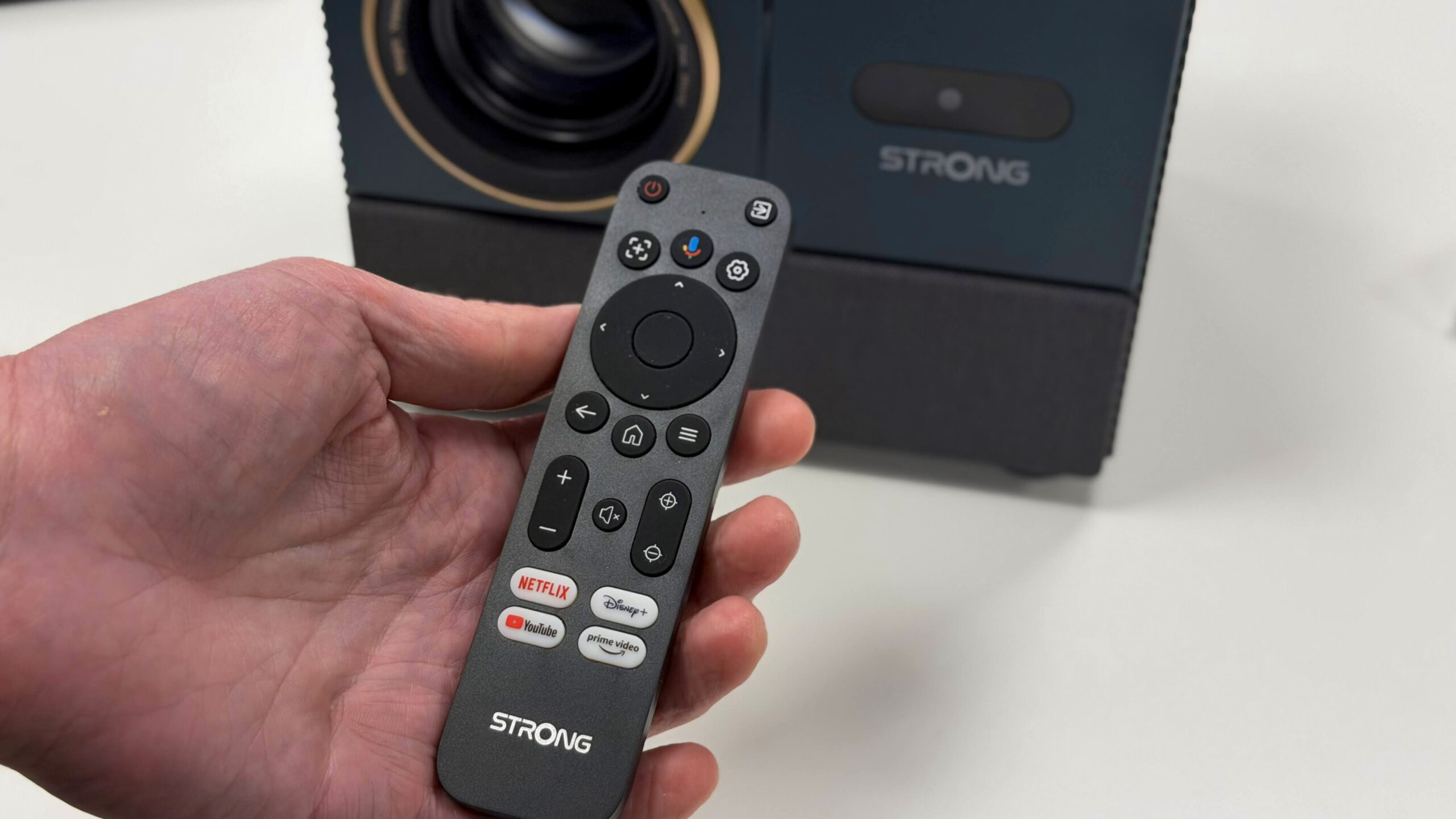 Strong Mira 1 remote scaled