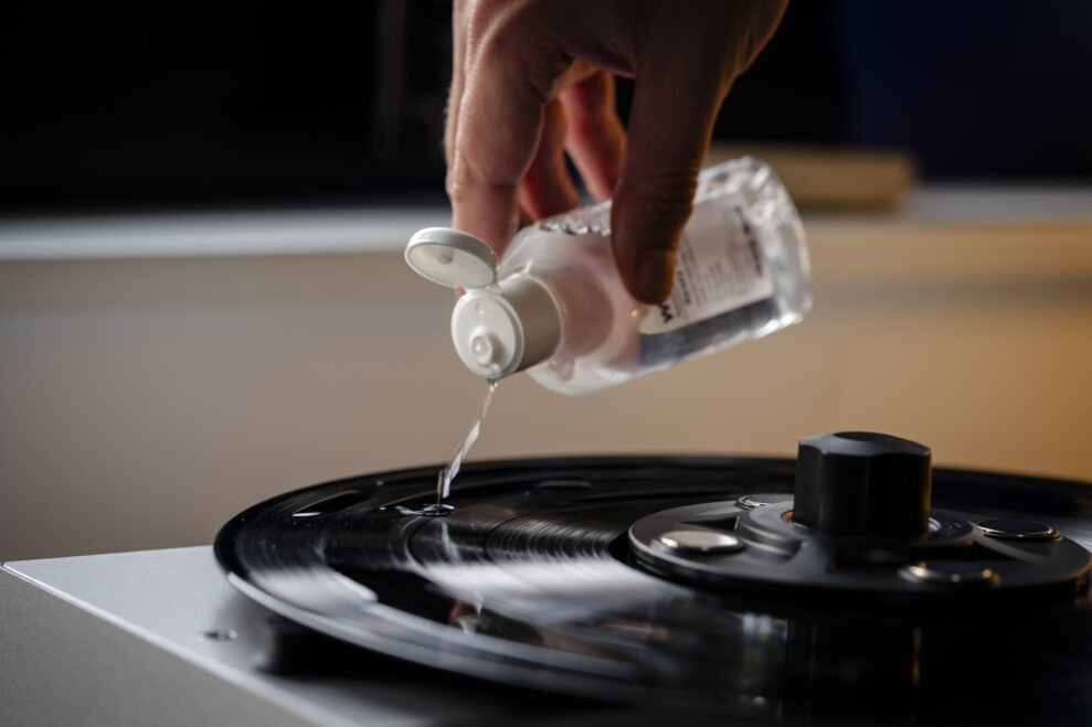 VC E Mini lifestyle 34