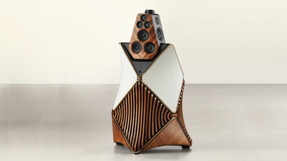 Beolab 90 Monarch edition without crown 0046