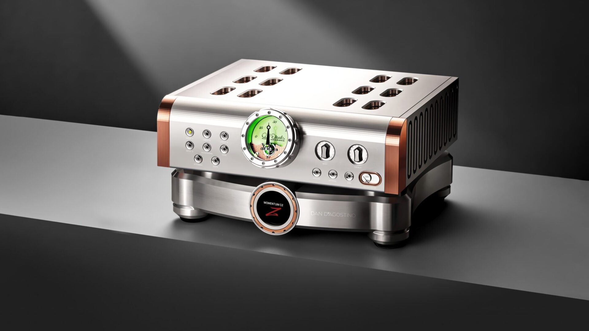 Dan D’Agostino Momentum C2Z: Forforstærkeren der kræver sin rette partner