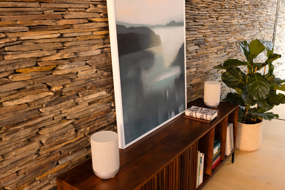 Low Denon Home 200 White Lifestyle 1