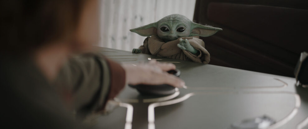 THE MANDALORIAN &amp; GROGU