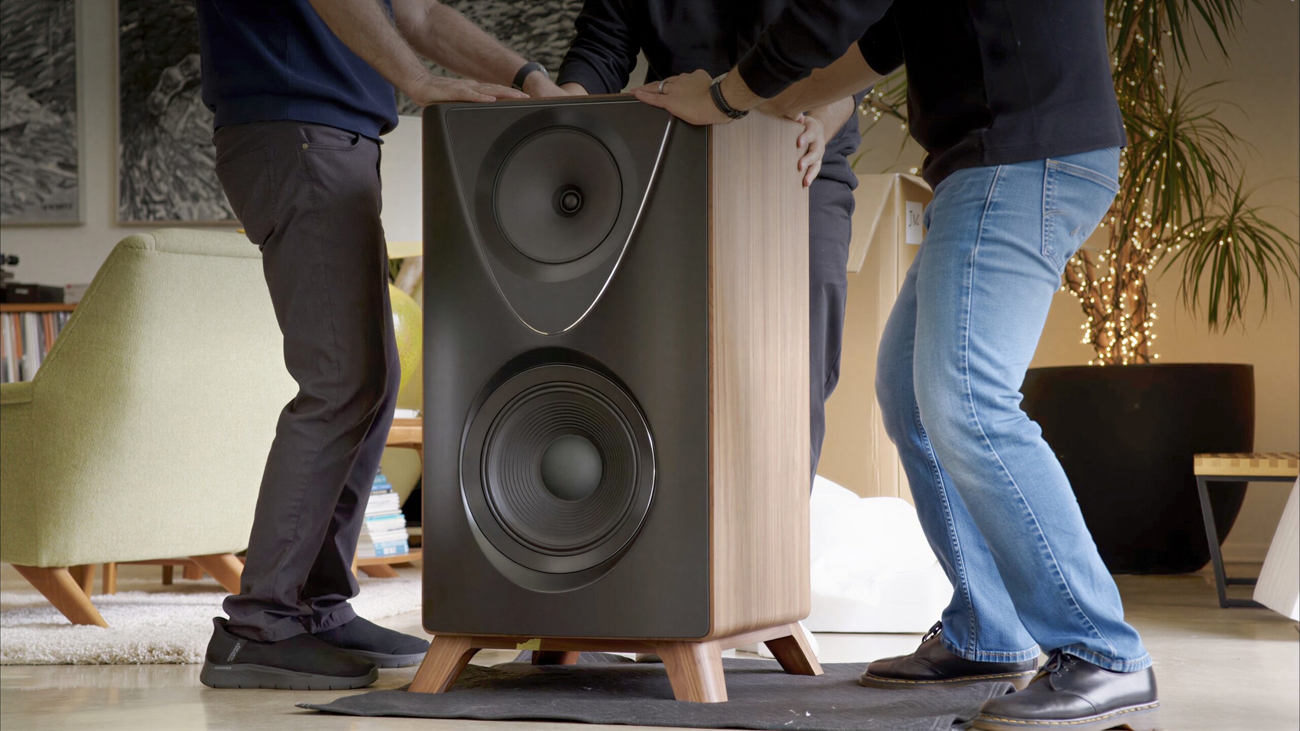 jones and cerreta troubadour-cloud-wonder 2-3840w